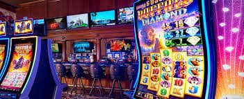 lv 666 slot တိုက်ရိုက်ကာစီနို APP ဖြင့် Myanmar ကစားသမား live baccarat ကစားနေသော မြင်ကွင်း